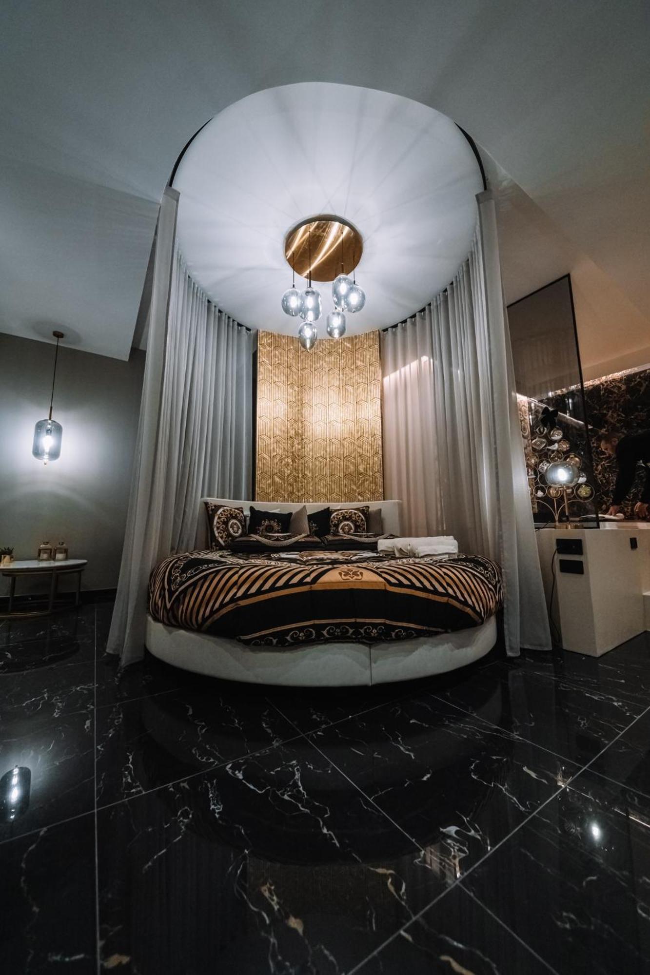 Versace Luxury Room Corleone Exterior foto