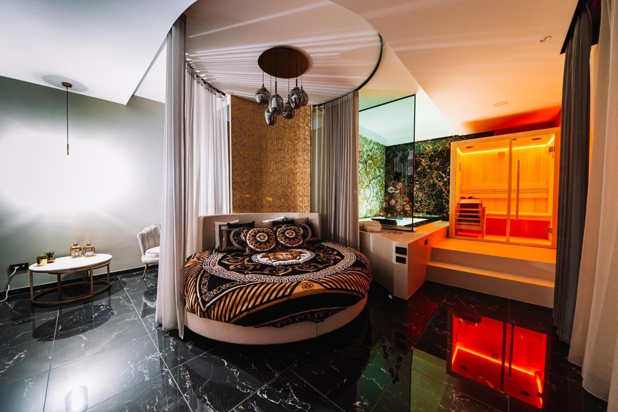 Versace Luxury Room Corleone Exterior foto